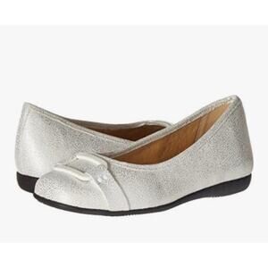 Trotters Women's Sizzle Flat Size 7SS